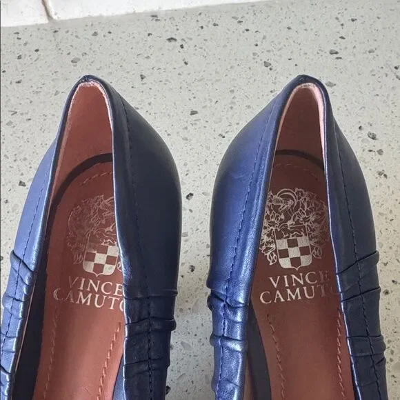 Vince Camuto Blueberry Leather Cone Heels Pumps Rosette Detail Women’s Size 7.5B - Picture 11 of 12